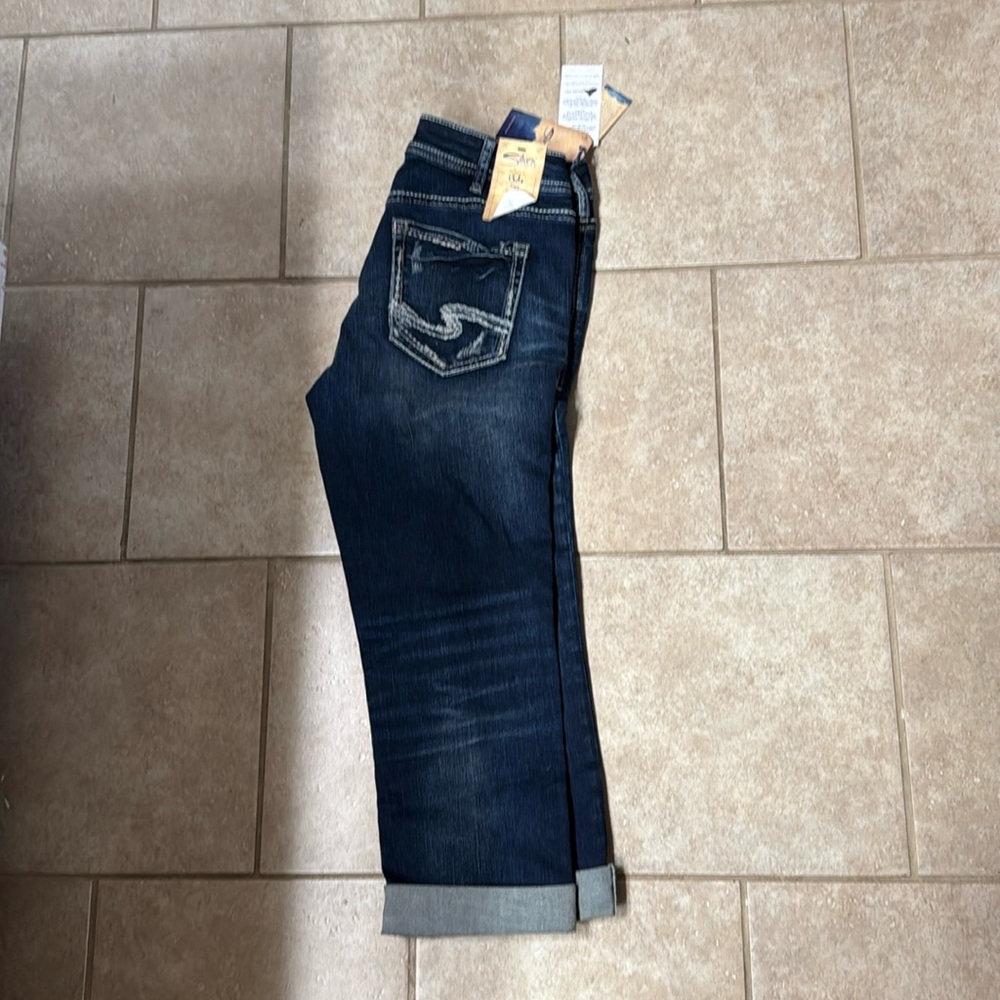 Brand new crop with tags